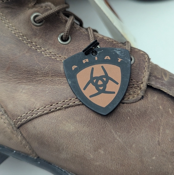 ARIAT women’s heritage lacer boots 6.5b NWT - Picture 13 of 16